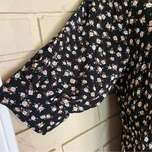 Natural Life Rebecca Midi Dress Dark Floral Boho Prairie Tiered Cottage Core M - Picture 3 of 10